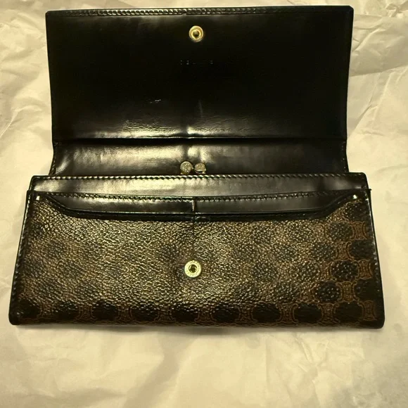 Celine Black and Brown Wallet - Picture 8 of 13
